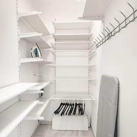 City Centre Lavish Apartment